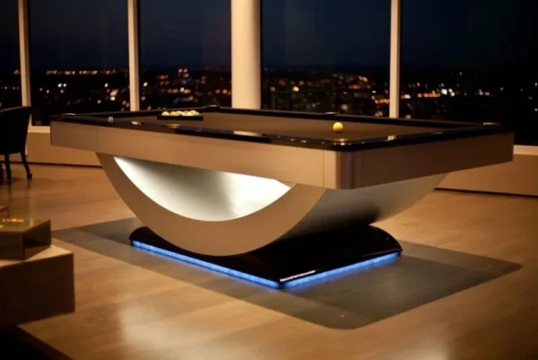 A GW5079-PT in a room with a view of the city.