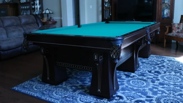 A Item # BR19044-AT in a living room.